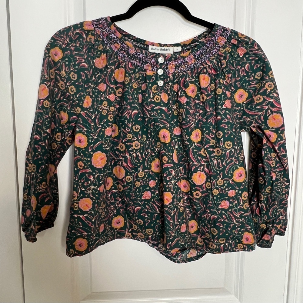 Roller Rabbit Vibrant Floral Long-Sleeve Blouse with Rounded Neckline Size 12